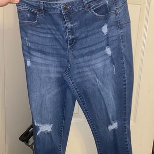 Women’s skinny jeans